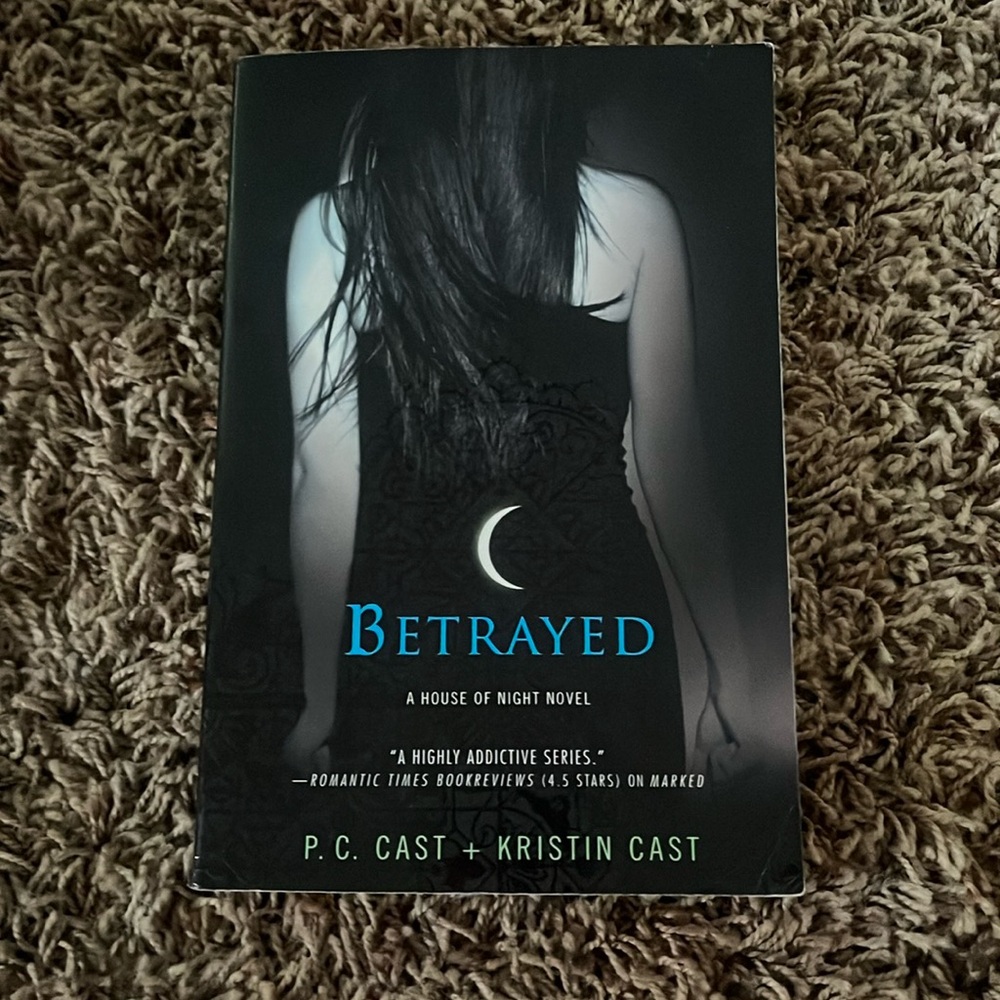 Paperback, series, lightweight, bestseller